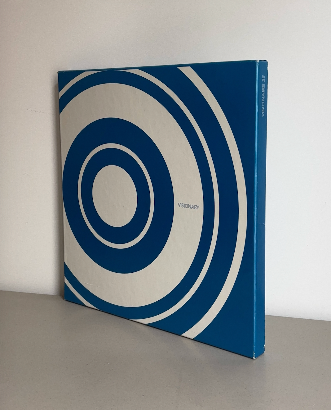 Rare Books Paris - Visionaire 25