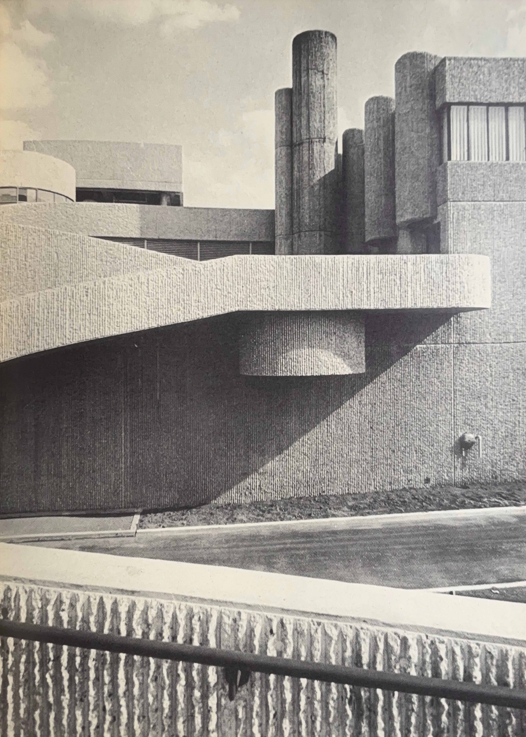 L’œil N 122 numéro spécial - February 1965