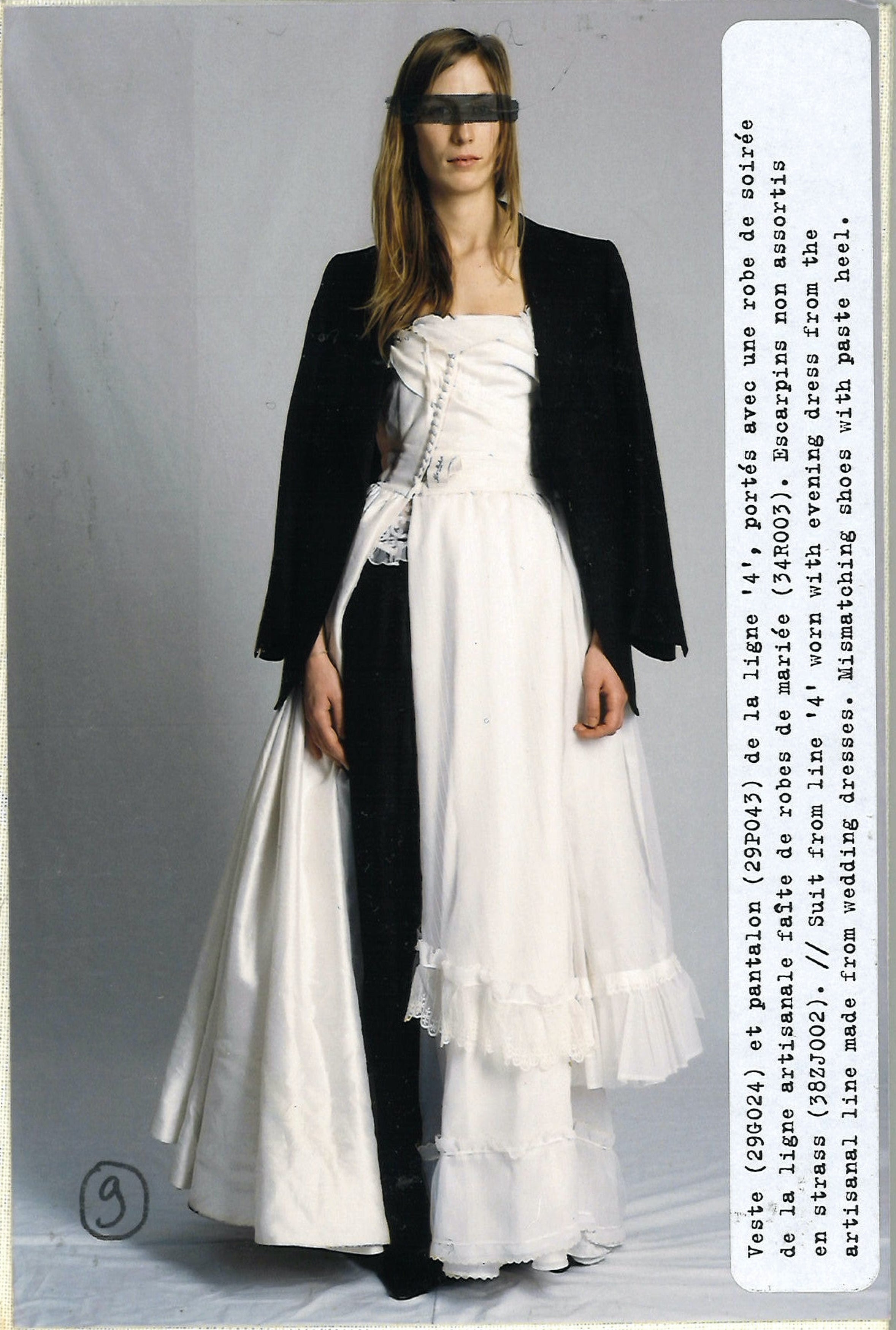 Maison Martin Margiela Lookbook
Womenswear Collection Autumn/Winter 2005-06