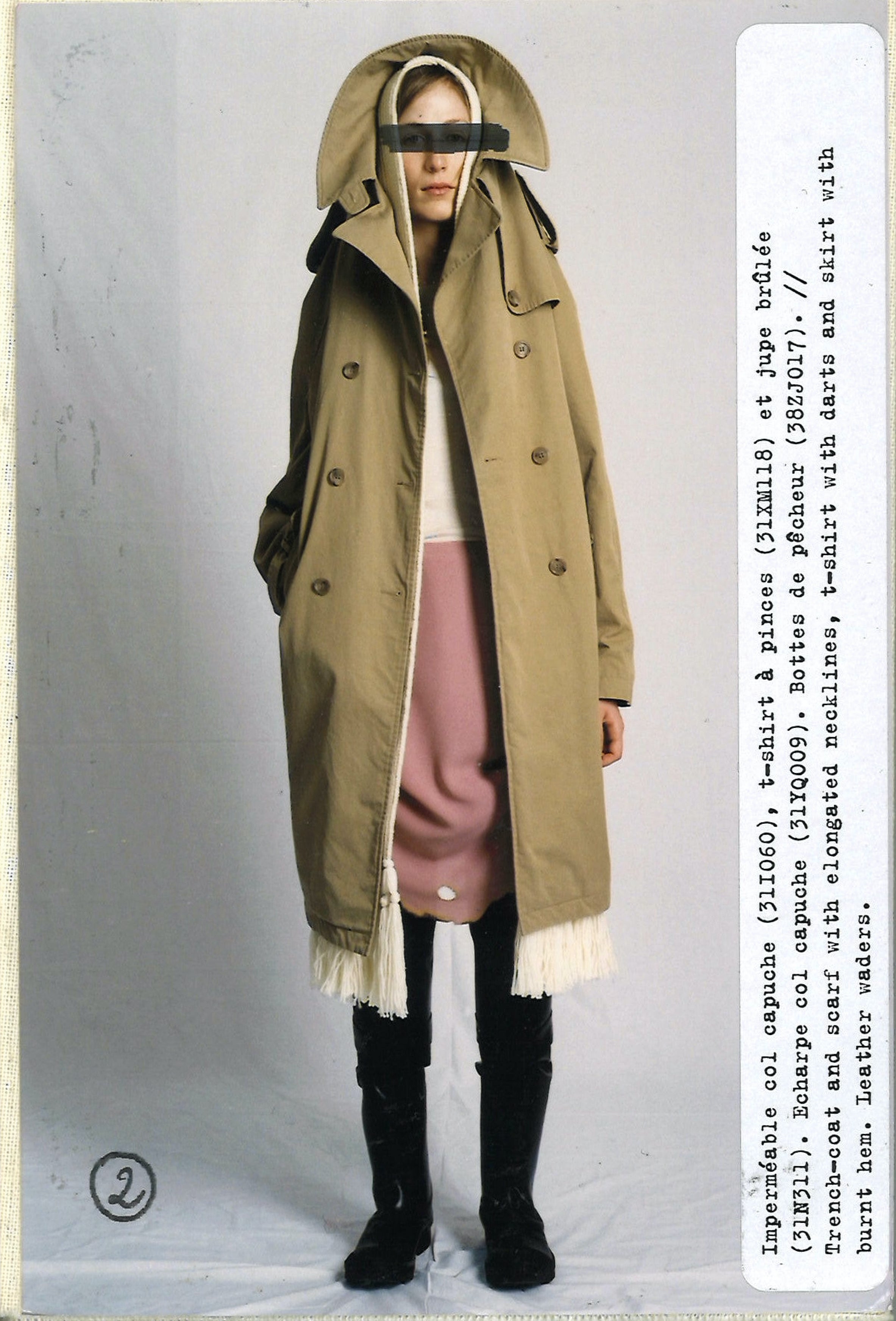 Maison Martin Margiela Lookbook
Womenswear Collection Autumn/Winter 2005-06